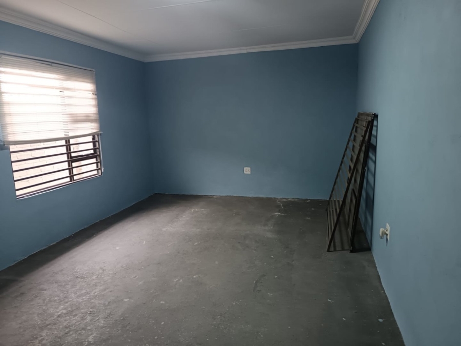3 Bedroom Property for Sale in Roodepan Northern Cape